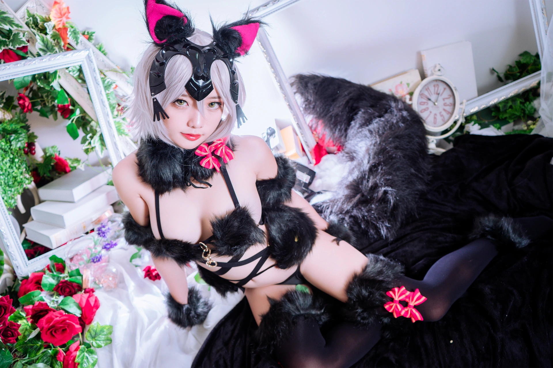 Messie Huang NO.001 Jeanne Alter Wolf 0